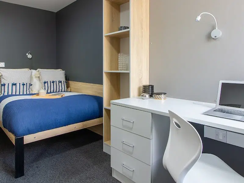 Accessible Ensuite photo 1