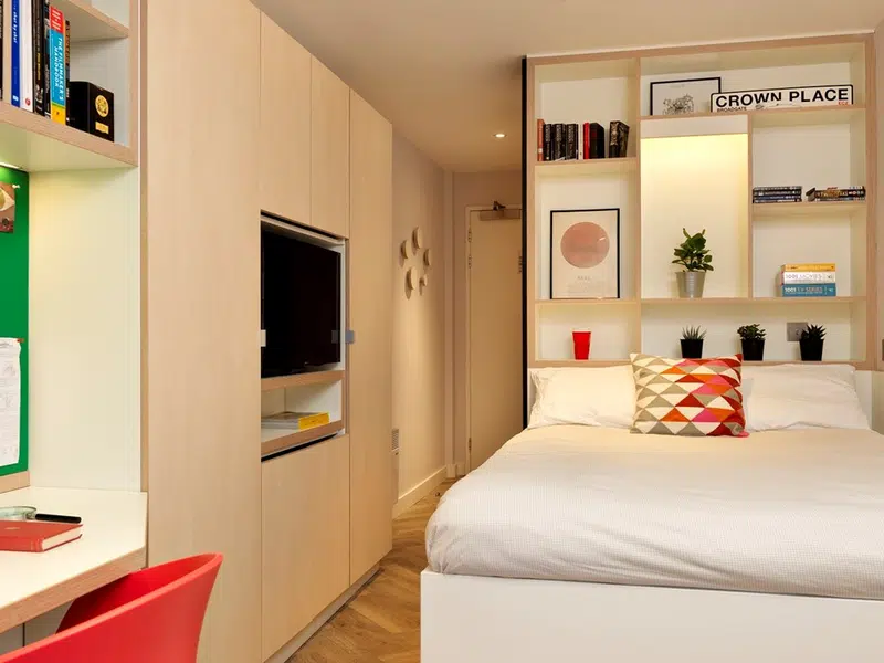 Beaumont Flat (3-8 bed flat) photo 4