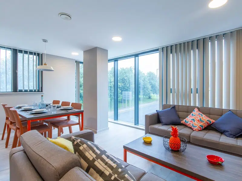 Block B Superior En Suite Floors 7-10 photo 3