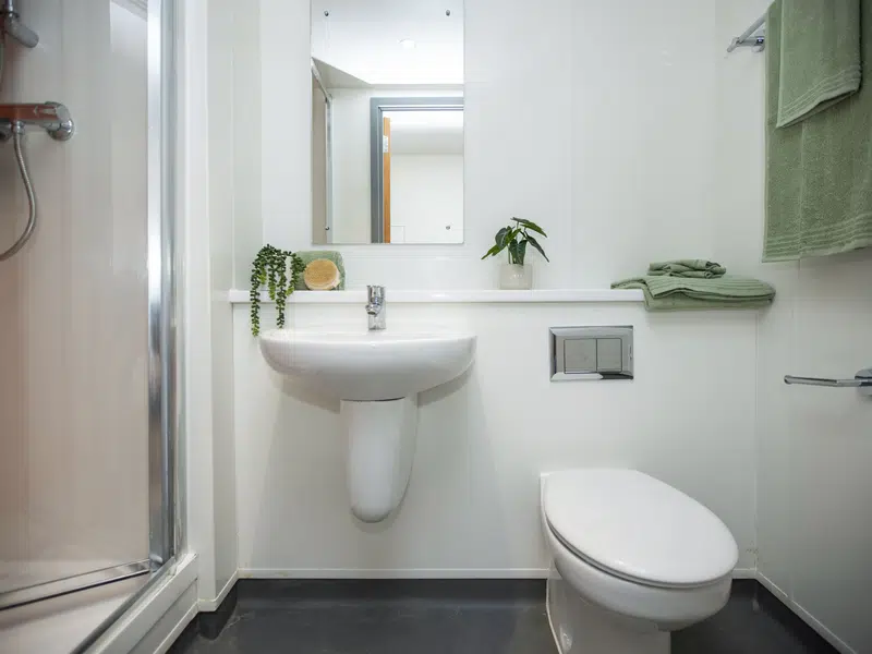 BRONZE EN SUITE photo 3