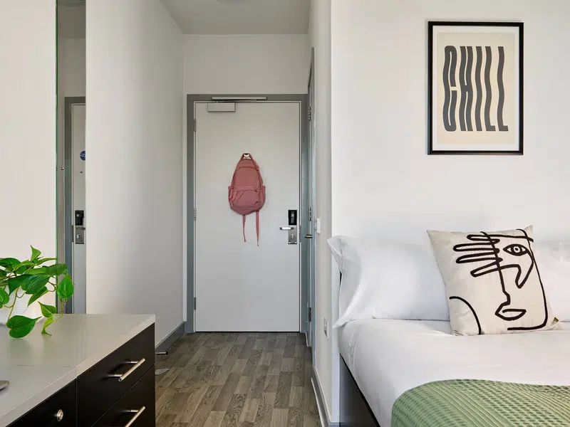Bronze Ensuite photo 1
