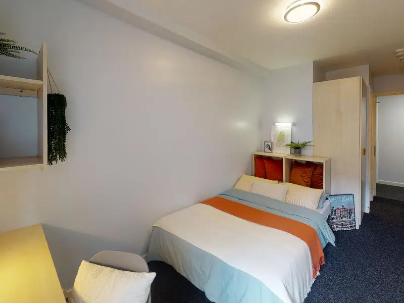 Bronze En Suite photo 1