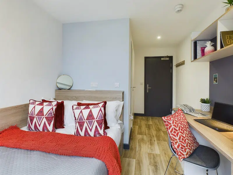 Bronze En Suite photo 1