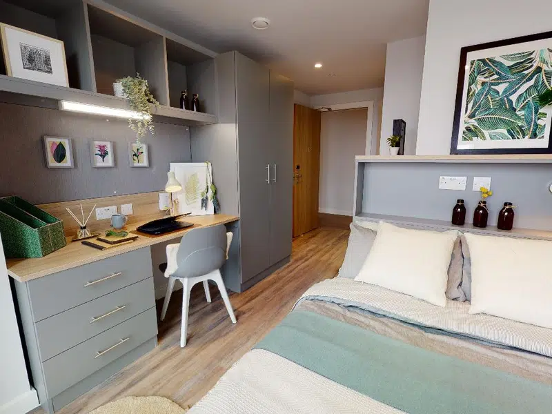 Bronze En Suite photo 1