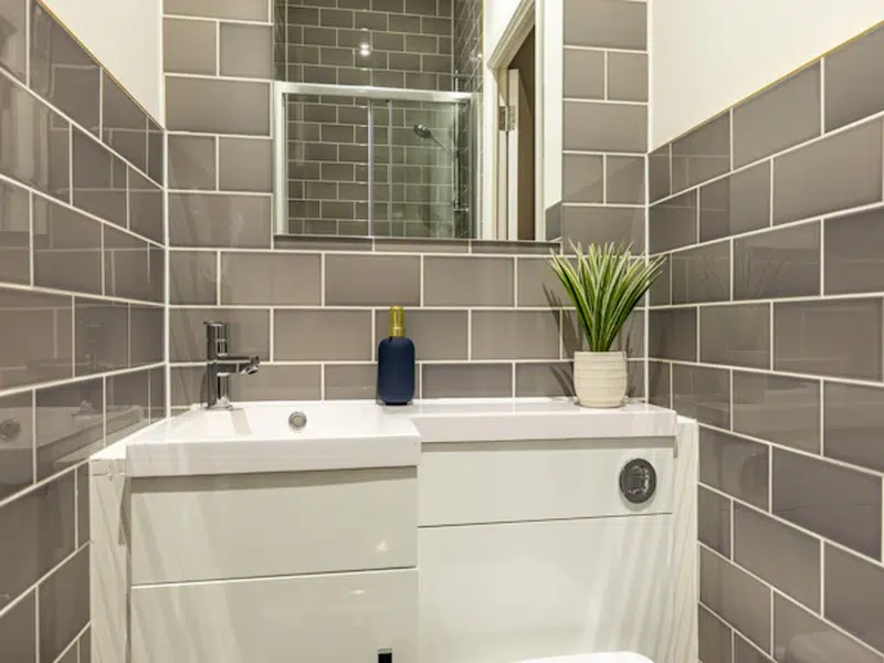 Gold Ensuite photo 4