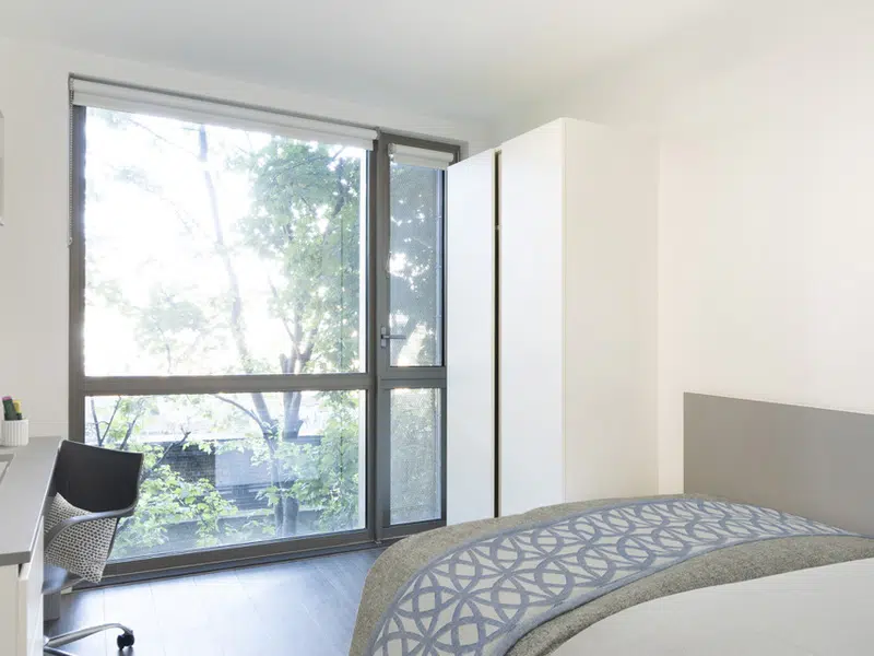 3 Bed Apartment photo 1