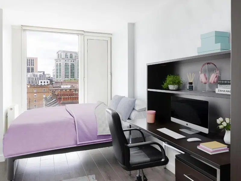 4 Bed Apartment photo 2