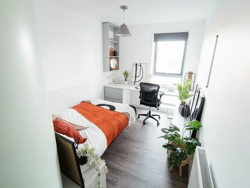 Classic 4 Bed Ensuite photo 1