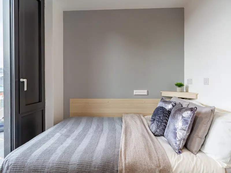 Classic 4 Bed Ensuite photo 2