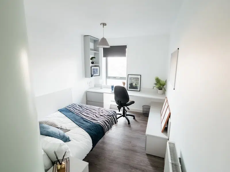 Classic 5 & 6 Bed Ensuite photo 5