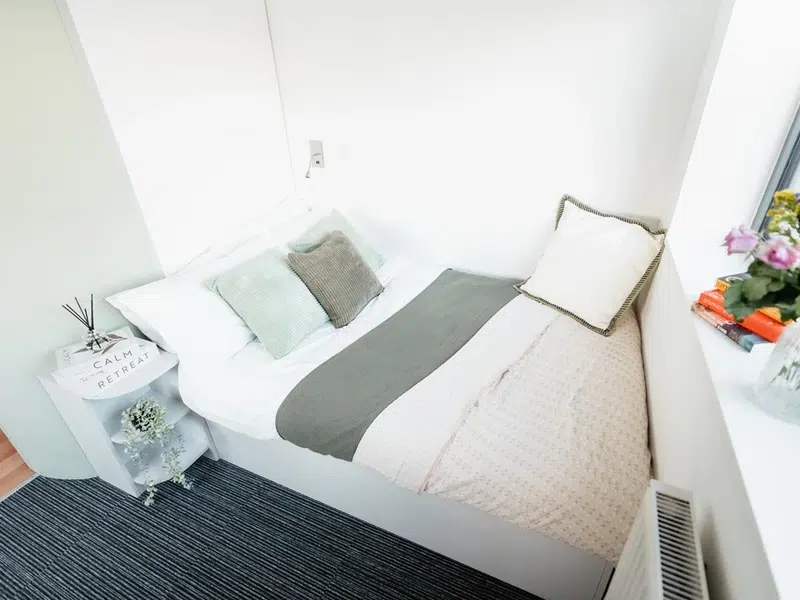 Classic 5 & 6 Bed Ensuite photo 6