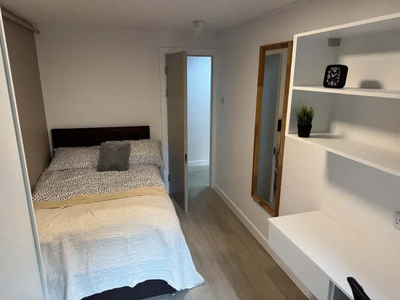Classic Bedroom photo 1