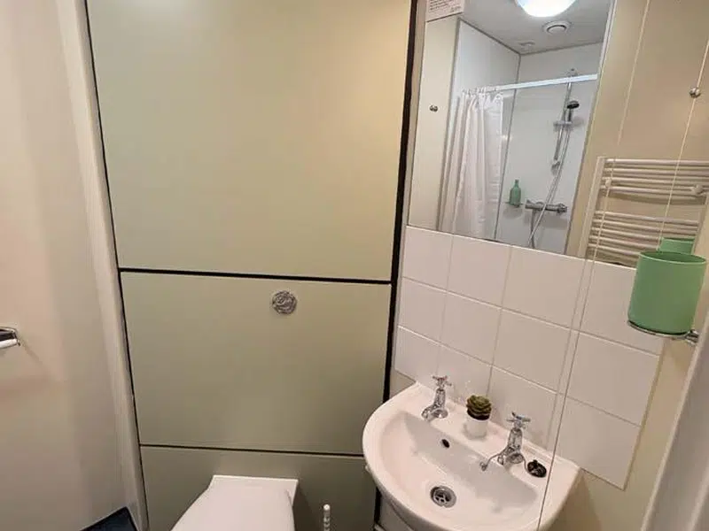 Classic En-Suite photo 5