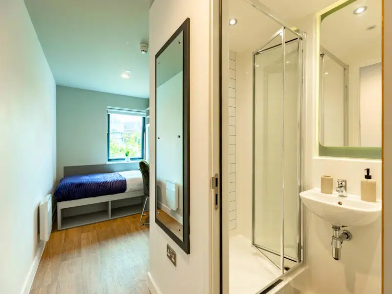 Classic En-suite photo 3