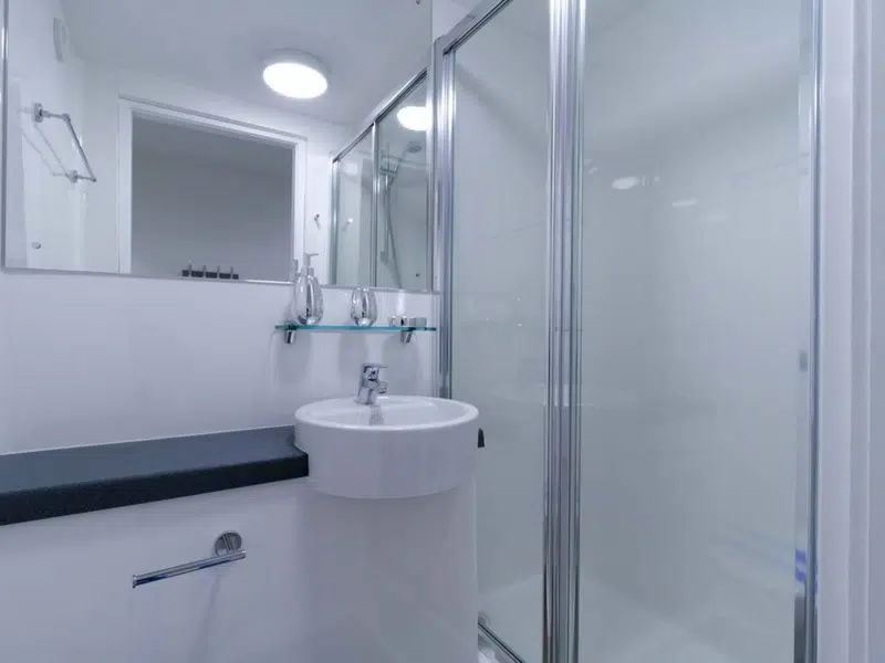Standard En Suite photo 6