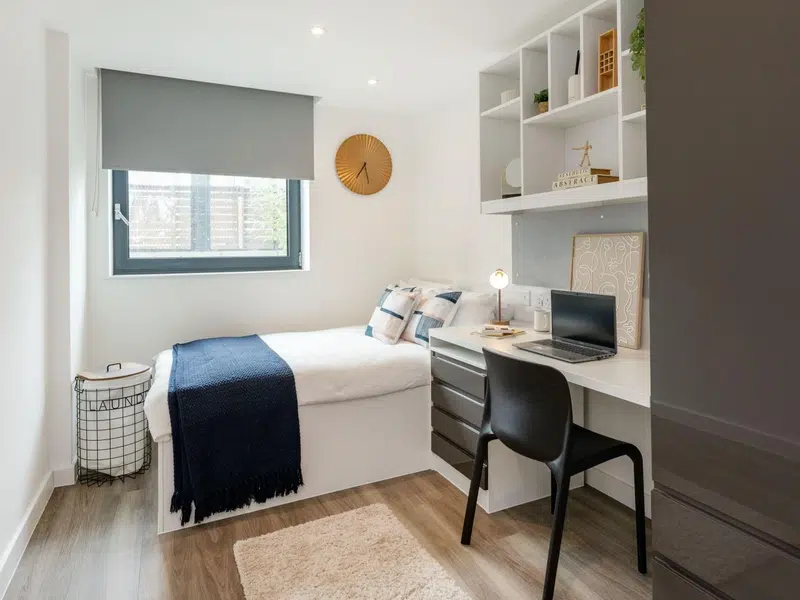 Club En-suite photo 1