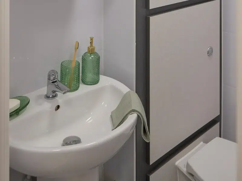 Classic Ensuite photo 3