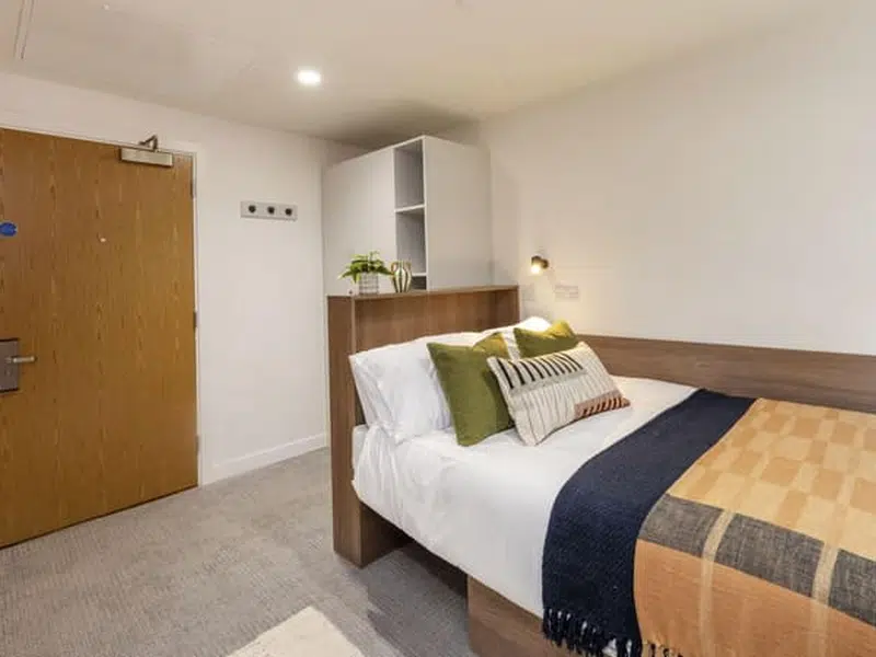 Classic Plus Ensuite photo 2