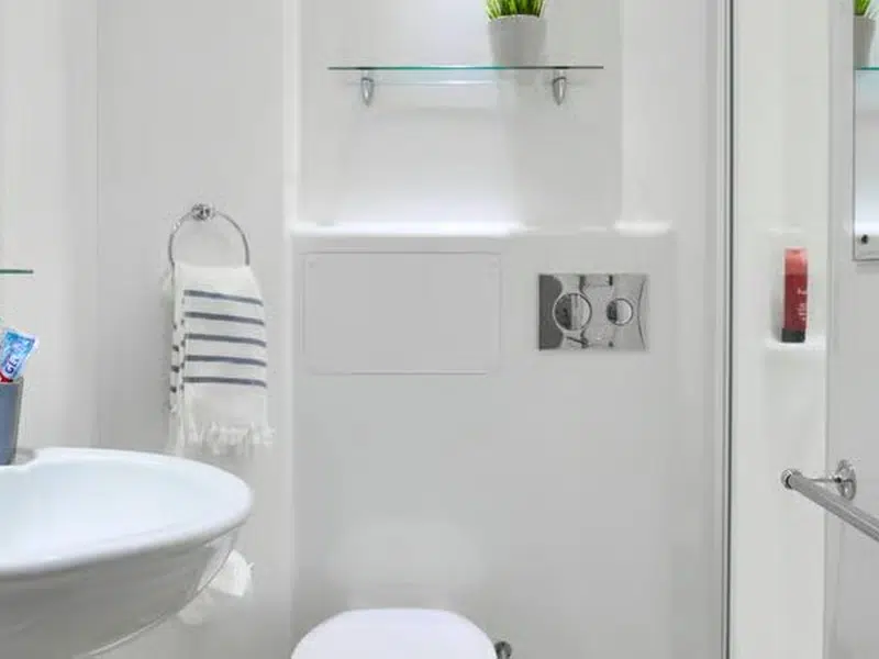 Classic Plus Ensuite photo 5