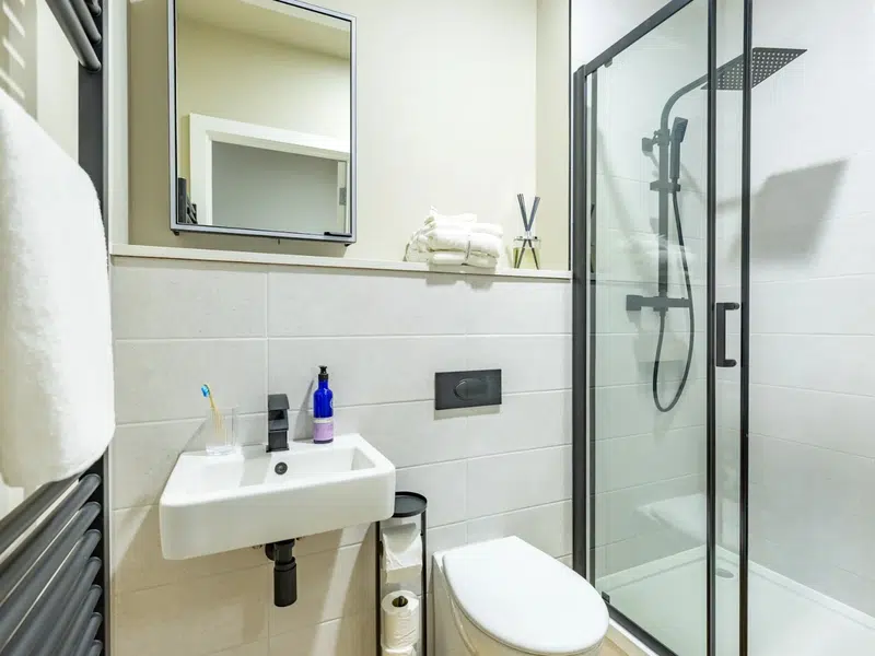 Comfy Studio Apartment photo 6