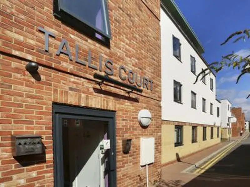 Deluxe En Suite, Tallis Court photo 4