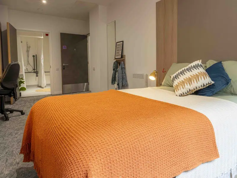Gold Ensuite photo 6