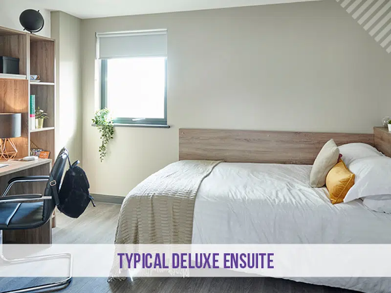 Deluxe Ensuite Mid photo 1
