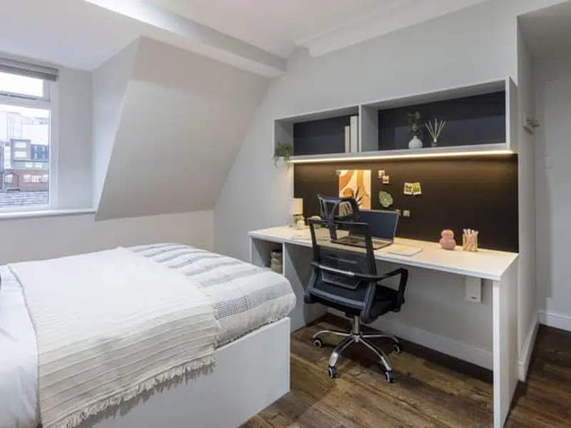One Bed Apartment photo 1