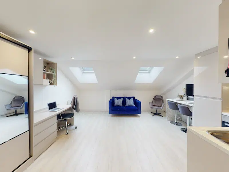 Deluxe Studio photo 2