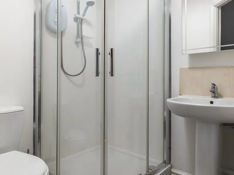 En-Suite 1 photo 4