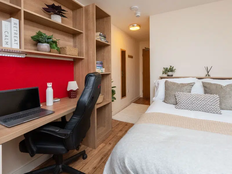 Bronze En Suite photo 1