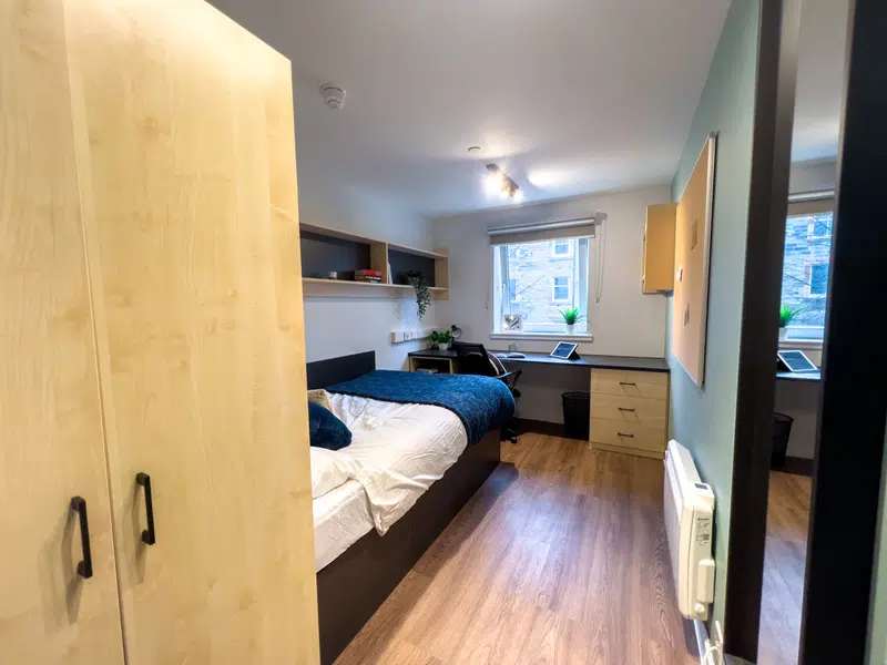 Ensuite Bronze photo 2