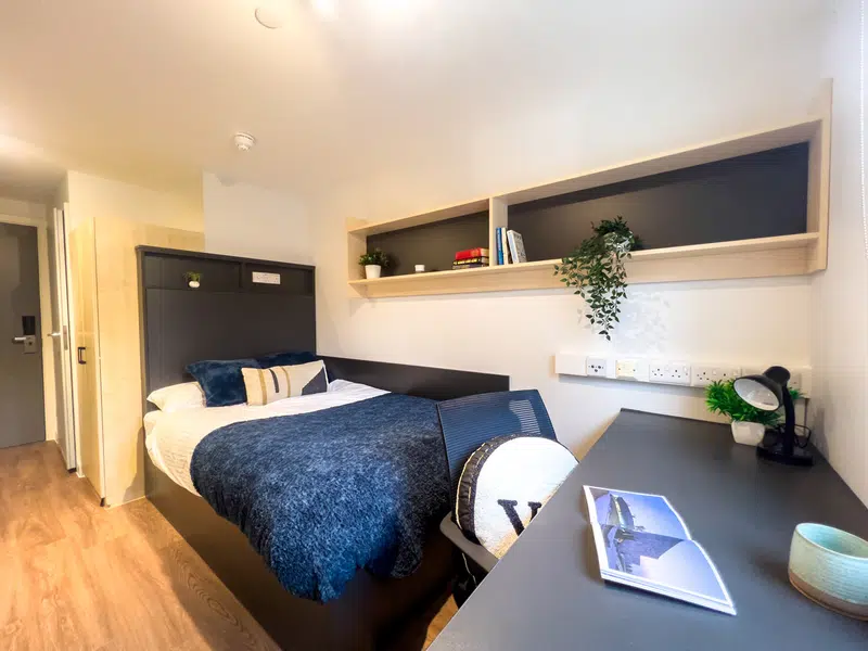 Ensuite Bronze photo 1