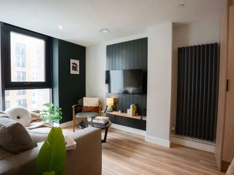 Classic Ensuite - 3 Bed Apartment photo 5