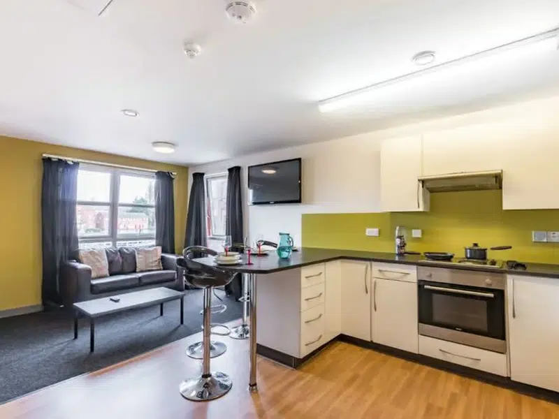 Ensuite (4 Bed) photo 4