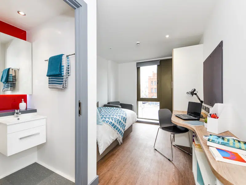 Ensuite Bronze photo 2