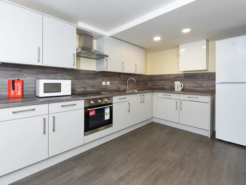 Ensuite Bronze photo 3