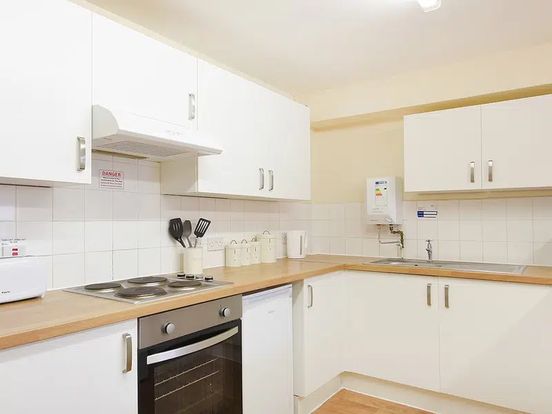 Ensuite Bronze photo 2