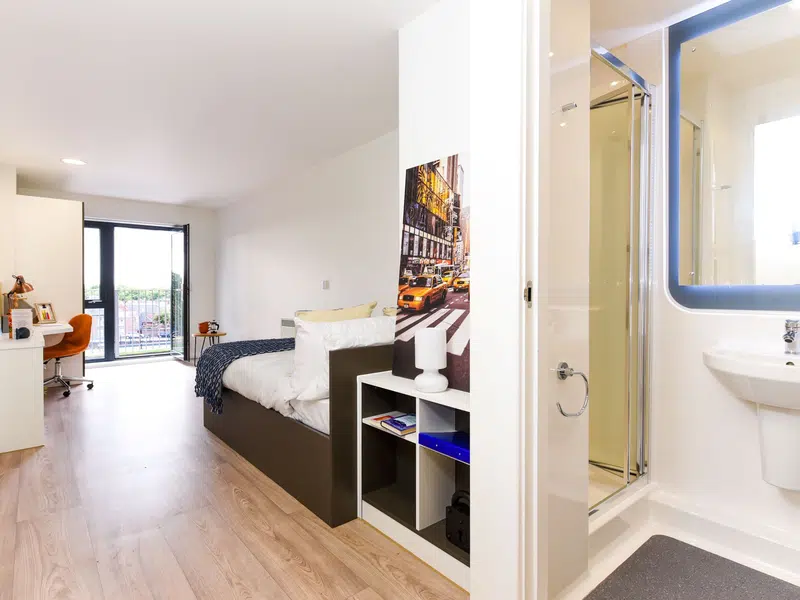 Ensuite Bronze - Balcony photo 2