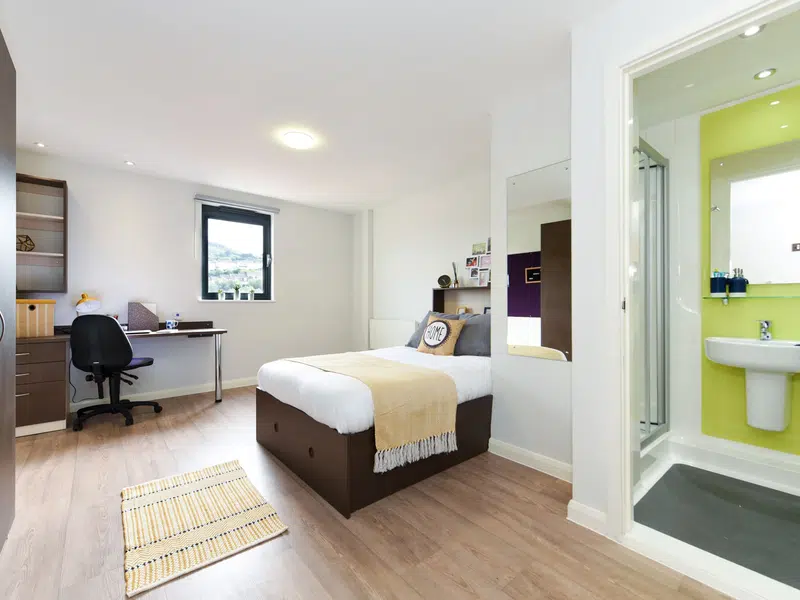 Ensuite Platinum photo 1