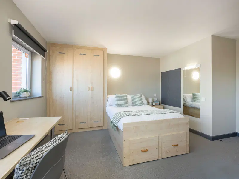 Classic Plus Ensuite photo 2