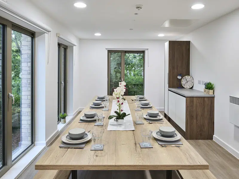 Ensuite Silver photo 2