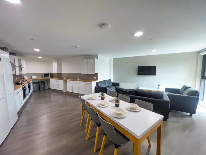 Ensuite Silver Plus - Upper Floor photo 4