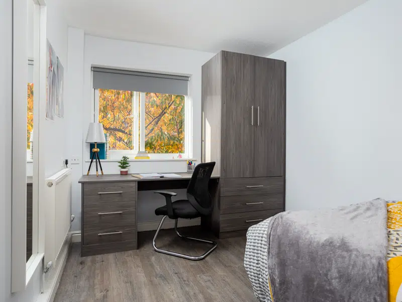 Flat - 3 Bedrooms photo 1