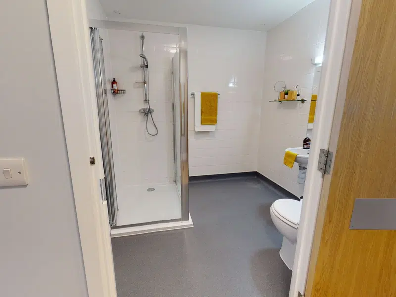 Gold En Suite photo 4