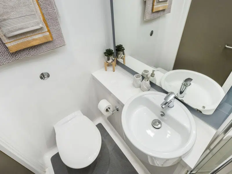 Gold En Suite photo 4