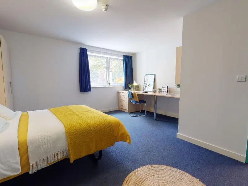 Gold En Suite photo 3