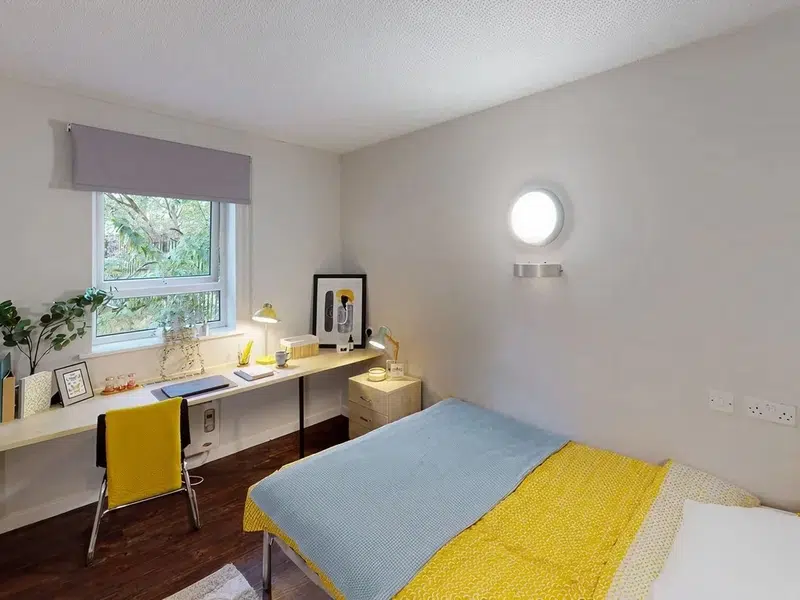 Gold En Suite photo 2