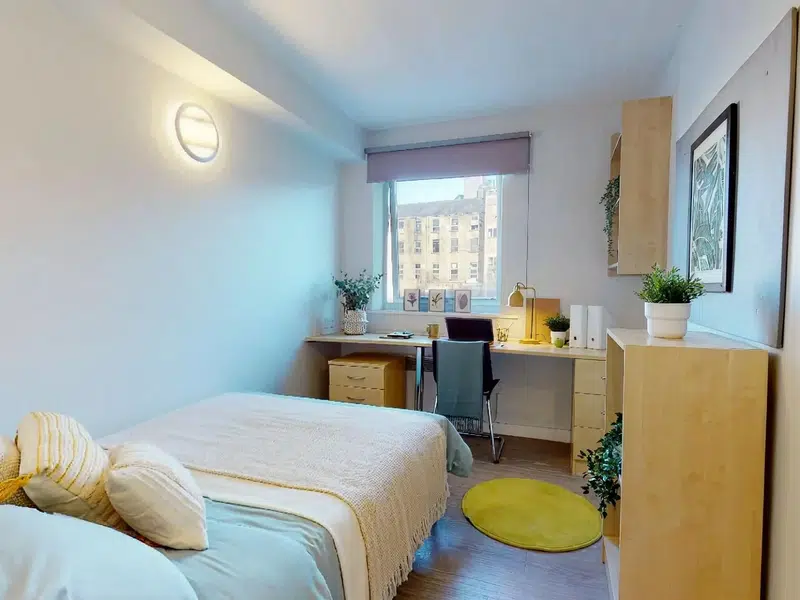Gold En Suite photo 1