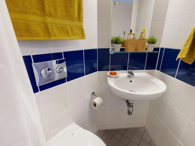 Gold En Suite photo 2